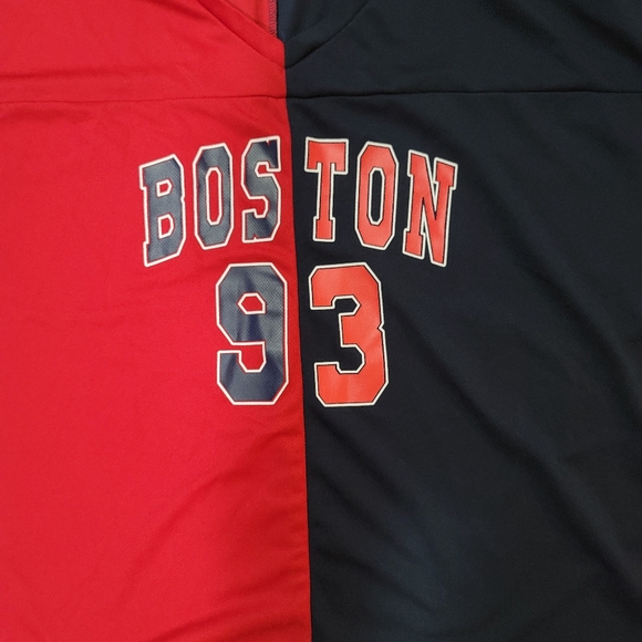 Vintage Boston Red Sox hockey jersey.  In great condition. - Picture 3 of 9